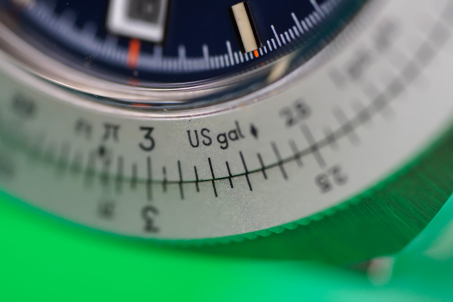 Heuer Calculator Ref 110.633
